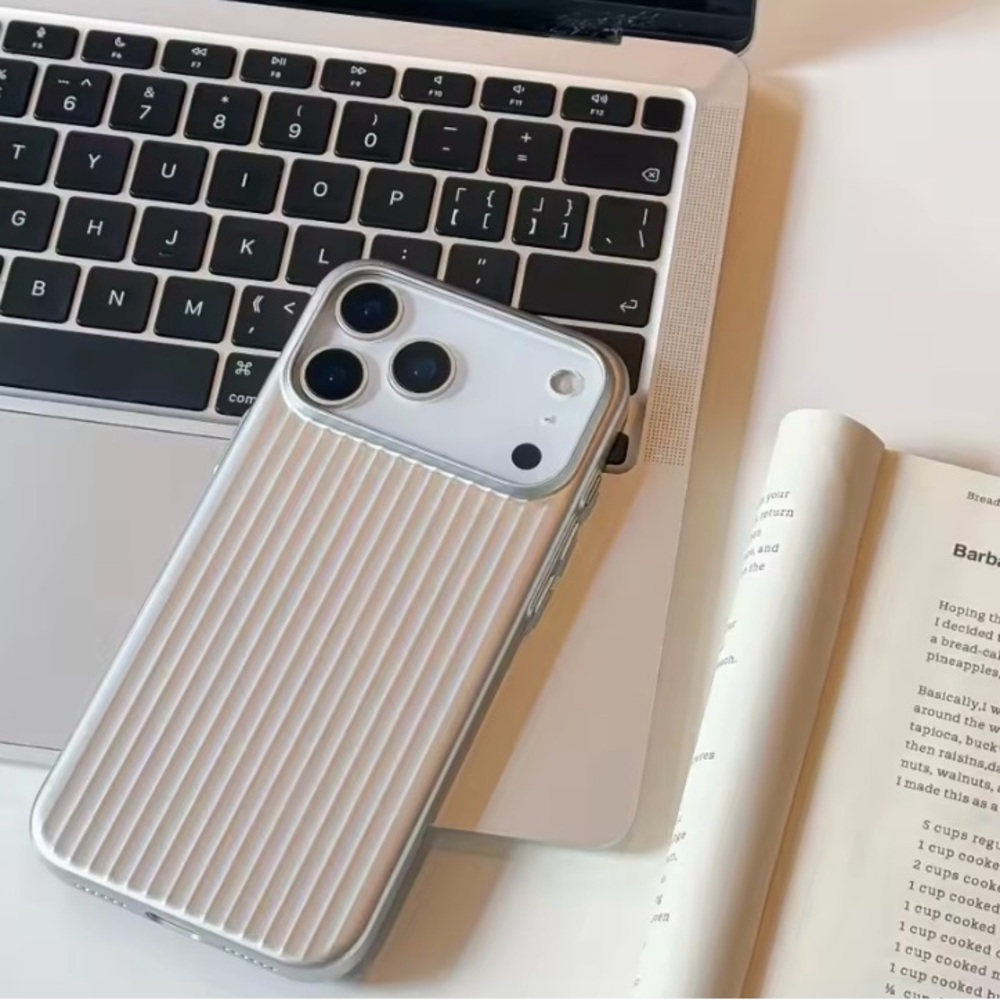 Clear Bumper Phone Case with White Ribbed Back